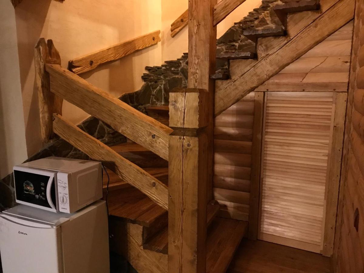 Villa Цісарка à Mykulychyn Extérieur photo