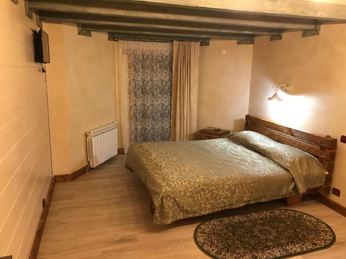 Villa Цісарка à Mykulychyn Extérieur photo