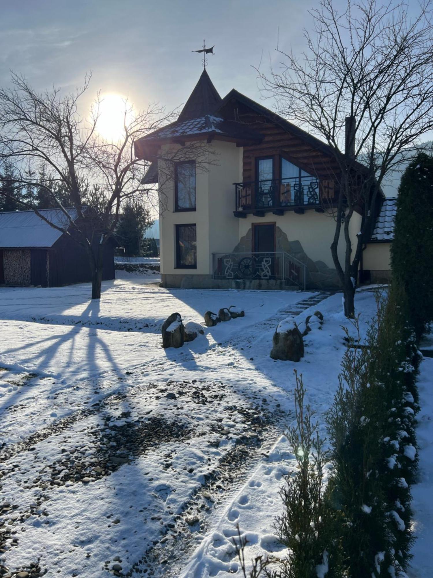 Villa Цісарка à Mykulychyn Extérieur photo